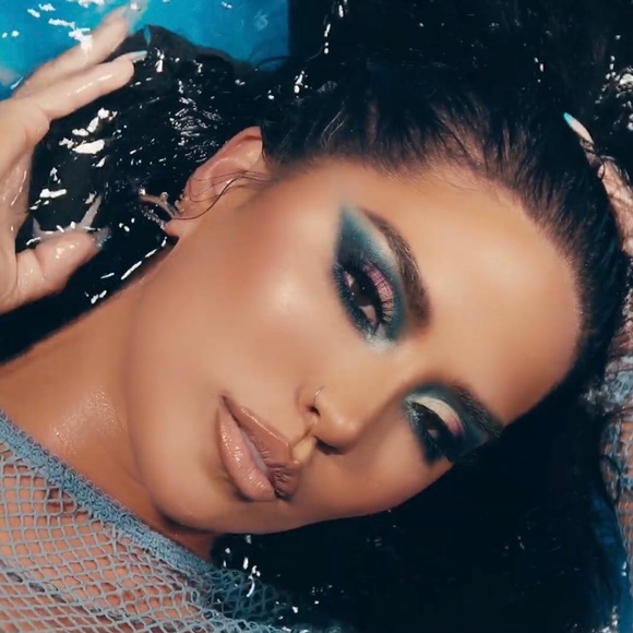 Morphe 35S Sweet Oasis Artistry Palette - Picture 9 of 16